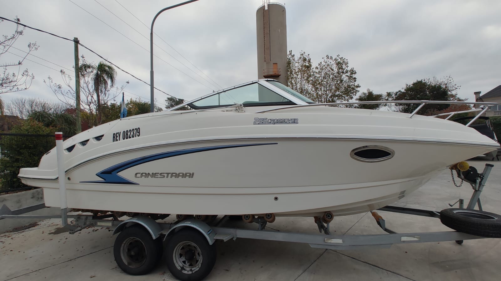 Canestrari Cuddy 225 2017 Mercruiser 250 hp Alpha One